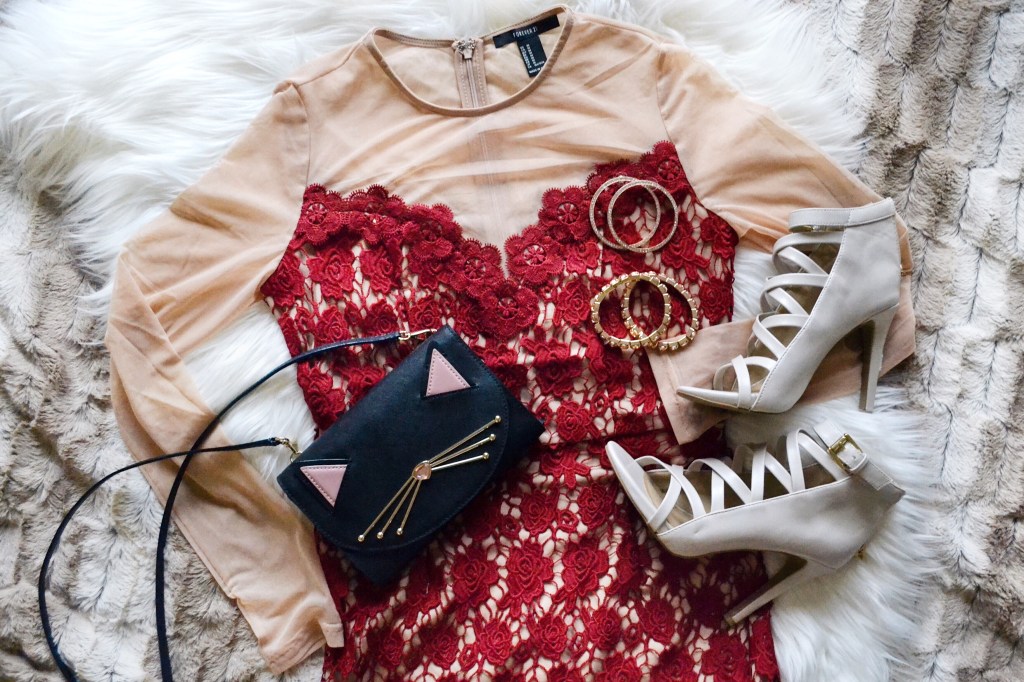 Holiday Savvy: Styling on a Budget